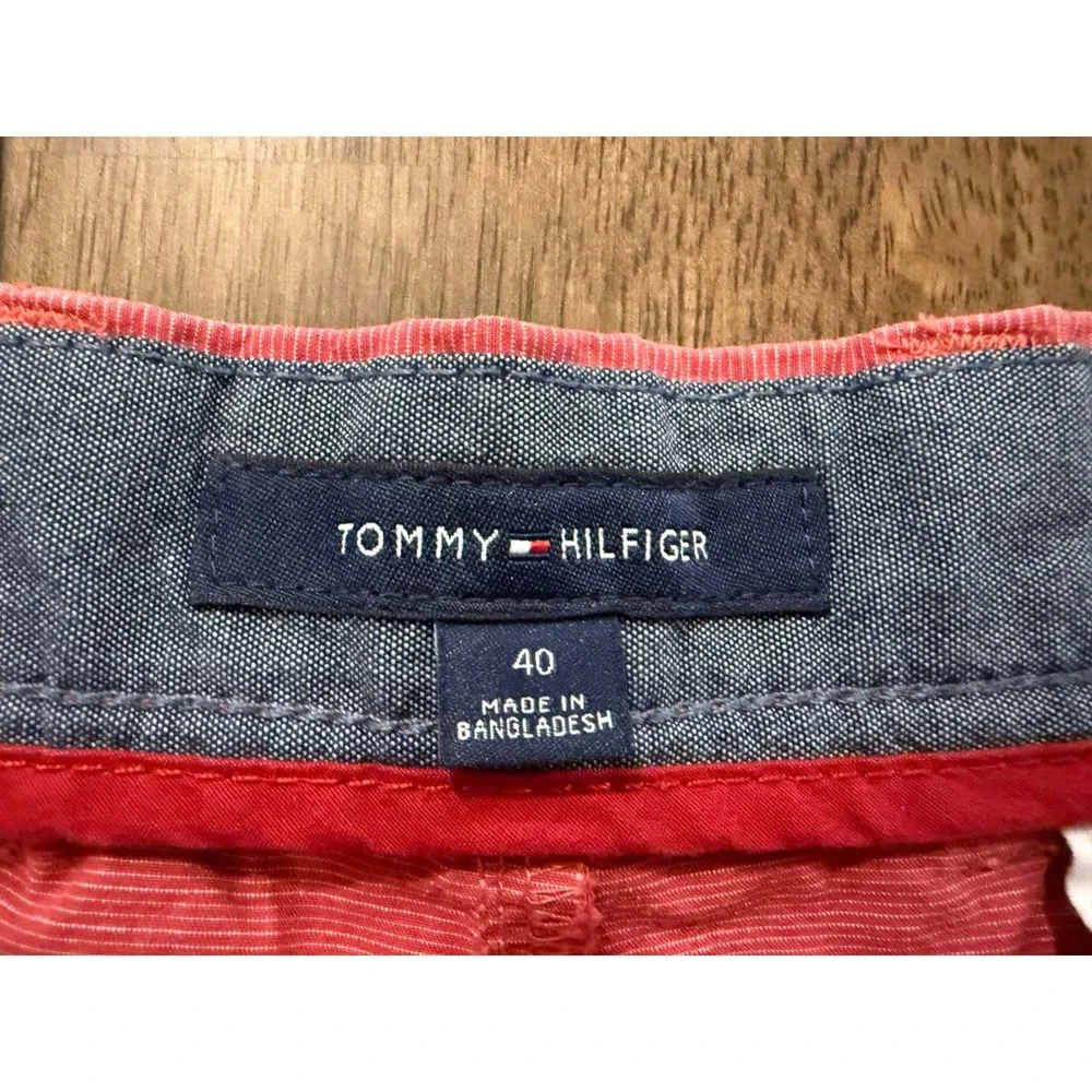 Tommy Hilfiger Mens Red Slub Textured Chino Shorts Size 40 Classic Summer Preppy